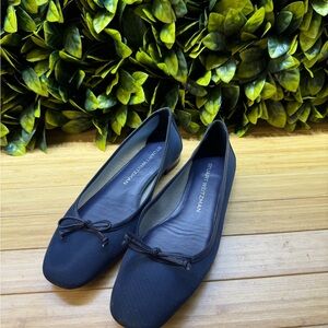 Stuart Weitzman Arabella Navy Women's Flats